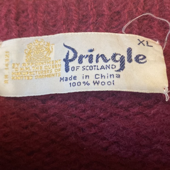 𝅺VINTAGE Pringle Wool Crew Neck Patterned Sweater - Picture 3 of 4
